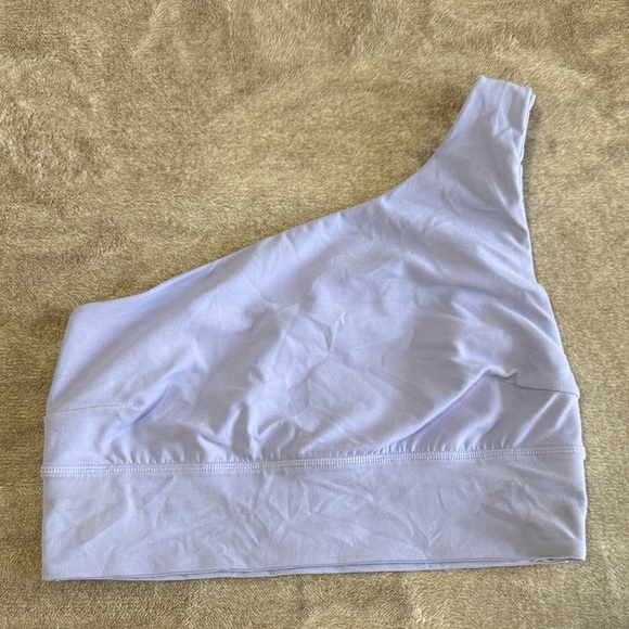 lululemon athletica Other - Lululemon size 8